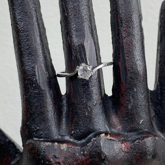 Vintage Jewelry - Vintage Signed AJ II Silver Tone Clear Gemstone Bypass Solitaire Ring Size 9.5